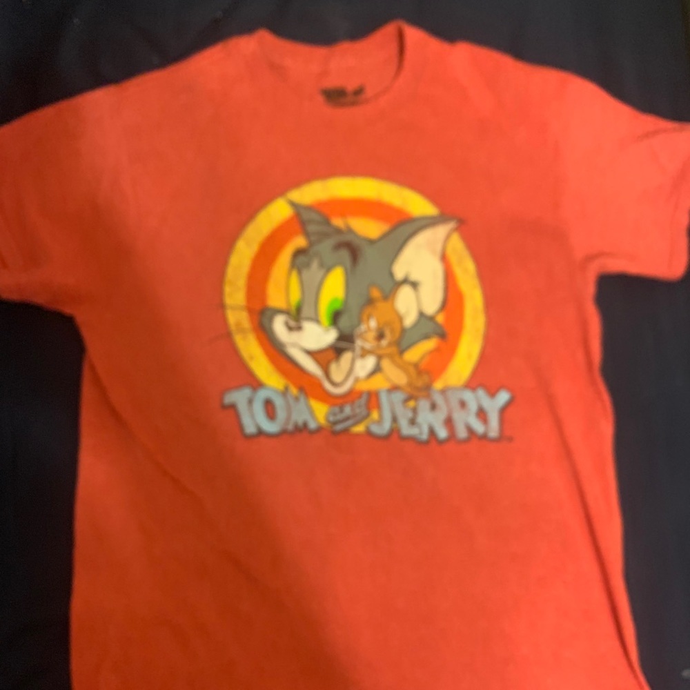 Tom and jerry shirt
